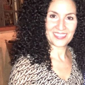 Meet your Posher, Lucy